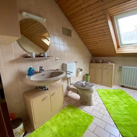 Schöne Im Grünen Apartment Stutensee
